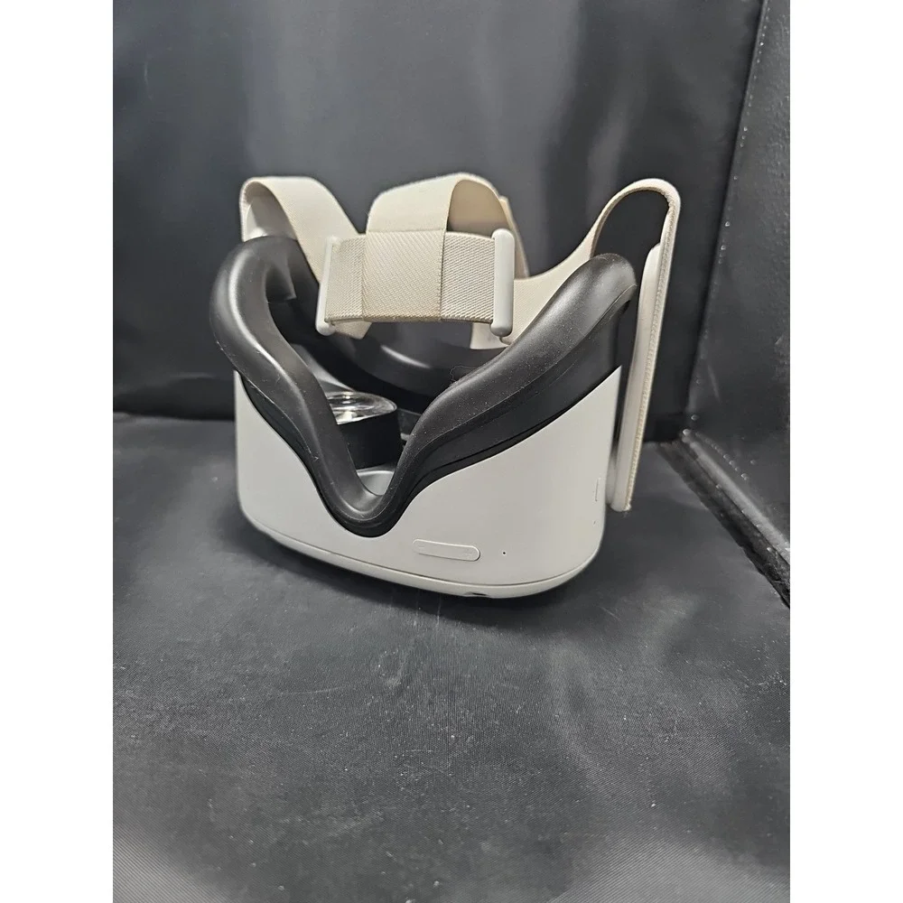 Meta Quest 2 - 128GB - Headset Only